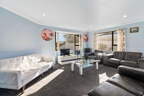 Photo of property in 7 Durrell Way, Rolleston, 7614