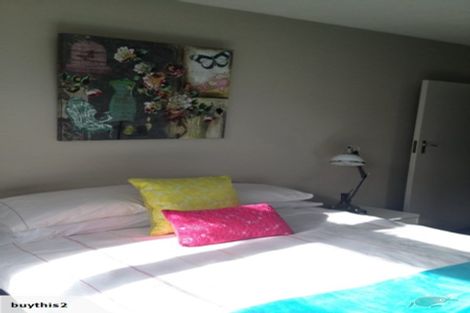 Photo of property in 23a Sandwich Road, Beckenham, Christchurch, 8023