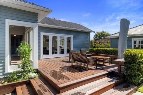 Photo of property in 4 Saint James Avenue, Papanui, Christchurch, 8053