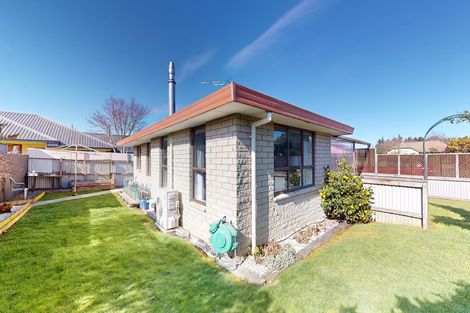 Photo of property in 15 Robinson Street, Rakaia, 7710