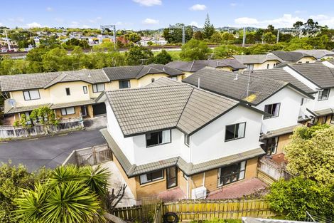 Photo of property in 1/2 Arawa Street, New Lynn, Auckland, 0600