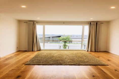 Photo of property in 63 Wainui Road, Silverdale, 0932