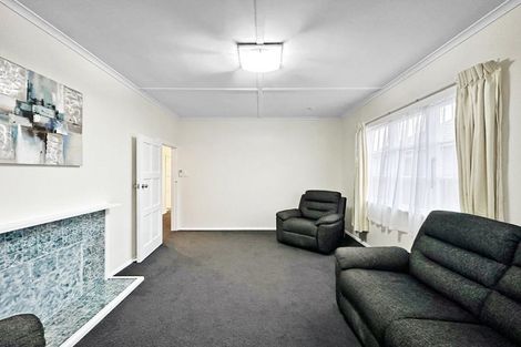 Photo of property in 33 Swiss Avenue, Gonville, Whanganui, 4501