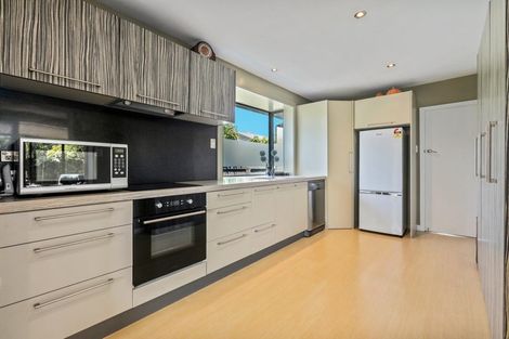 Photo of property in 21 Wendover Street, Bishopdale, Christchurch, 8053