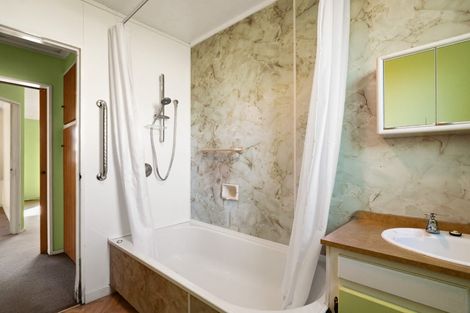 Photo of property in 10d Law Street, Caversham, Dunedin, 9012