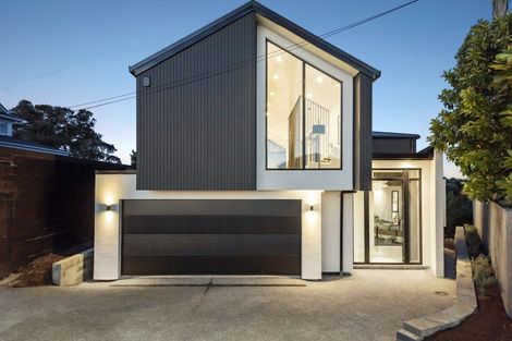 Photo of property in 13 Waimana Avenue, Northcote Point, Auckland, 0627