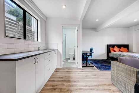 Photo of property in 29 Ellis Avenue, Mount Roskill, Auckland, 1041