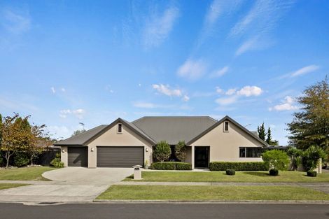 Photo of property in 2 Woburn Court, Rototuna North, Hamilton, 3210