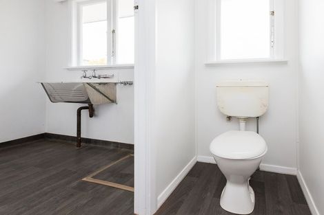 Photo of property in 345 Ruahine Street, Terrace End, Palmerston North, 4410