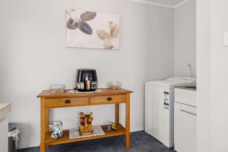 Photo of property in 137 Derby Street, Westport, 7825
