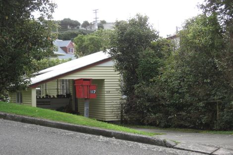 Photo of property in 117 Ruskin Road, Newlands, Wellington, 6037