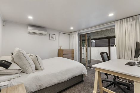 Photo of property in 18 Apirana Avenue, Glen Innes, Auckland, 1072