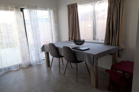 Photo of property in 5 Park Chester Road, Pukekohe, 2120