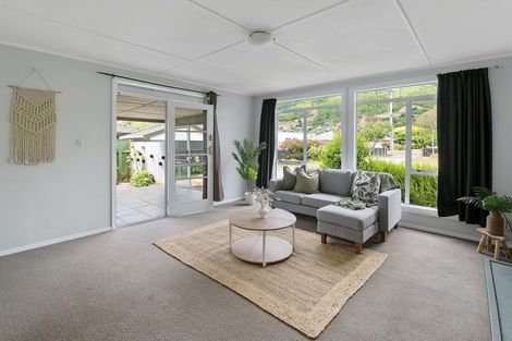 Photo of property in 72 Parata Street, Waikanae, 5036