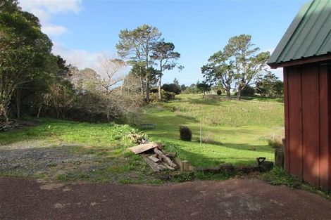 Photo of property in 83 Lonely Track Road, Fairview Heights, Auckland, 0632
