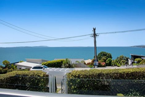 Photo of property in 1/6 Duncansby Road, Stanmore Bay, Whangaparaoa, 0932