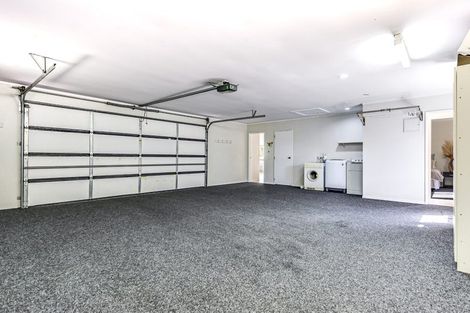 Photo of property in 4 Abergeldie Way, Cambridge, 3434