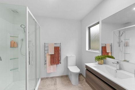 Photo of property in 15 Bulkeley Terrace, New Plymouth, 4310