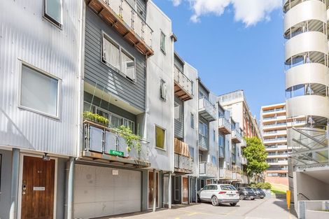 Photo of property in 6c Scotia Place, Auckland Central, Auckland, 1010