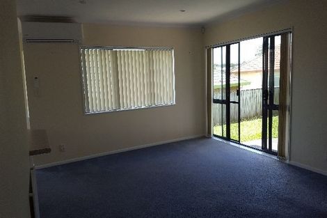 Photo of property in 6 Arlose Place, Westgate, Auckland, 0614