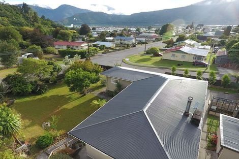 Photo of property in 5 Lawrence Street, Havelock, 7100