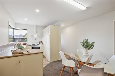 Photo of property in 17n Matawai Close, Rangiora, 7400