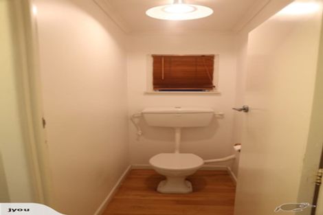 Photo of property in 3/16 Fowler Street, Northcote, Auckland, 0627