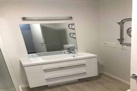 Photo of property in Pirie Street Townhouses, 22/35 Pirie Street, Mount Victoria, Wellington, 6011