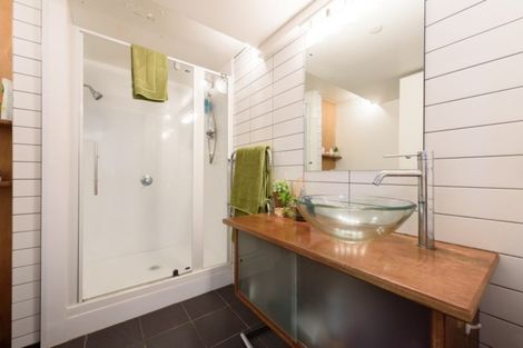 Photo of property in Stadium Garden Flats, 116/107 Thorndon Quay, Pipitea, Wellington, 6011