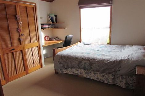 Photo of property in 83 Lonely Track Road, Fairview Heights, Auckland, 0632