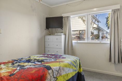 Photo of property in 90 Tamatea Road, Taupo, 3330