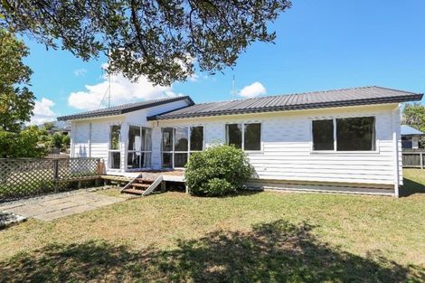 Photo of property in 27 Kiddle Drive, Hilltop, Taupo, 3330