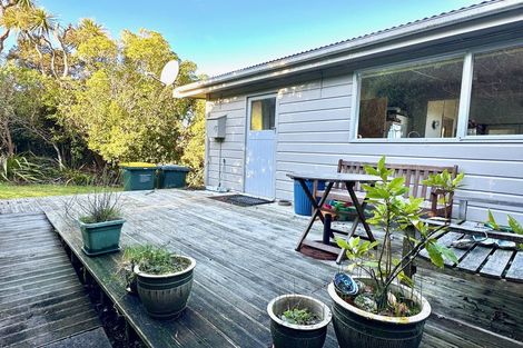 Photo of property in 14 Totara Street, Kaka Point, 9271