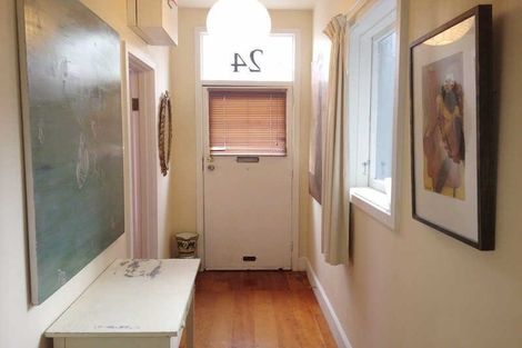 Photo of property in 24 Canterbury Street, Lyttelton, 8082