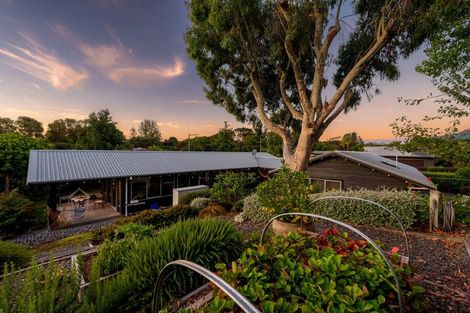 Photo of property in 4 Ferndale Drive, Waikanae, 5036