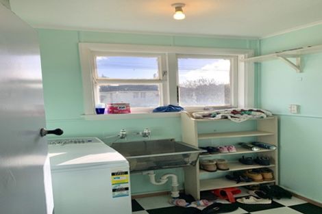 Photo of property in 10 Primrose Street, Northcote, Christchurch, 8052