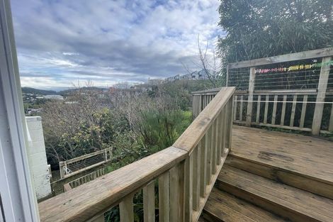 Photo of property in 12 Mataroa Avenue, Northland, Wellington, 6012