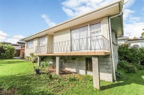 Photo of property in 1/168 Hutchinson Avenue, New Lynn, Auckland, 0600
