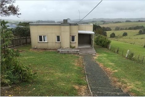 Photo of property in 110 Hurndall Street East, Maungaturoto, 0520
