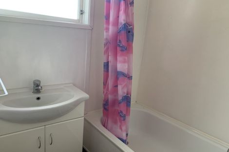 Photo of property in 28 Te Whakarau Street, Turangi, 3334