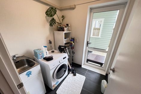 Photo of property in 10 Bellbird Street, Papakura, 2110