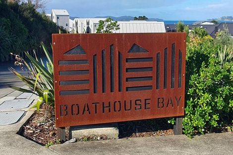 Photo of property in 13 Boathouse Bay Lane, Snells Beach, 0920