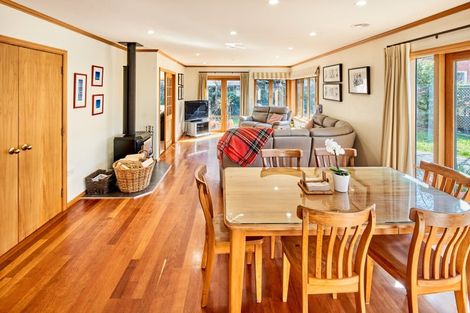 Photo of property in 1/7 Massey Avenue, Woburn, Lower Hutt, 5010