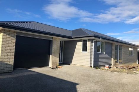 Photo of property in 18 Maitland Avenue, Stoke, Nelson, 7011