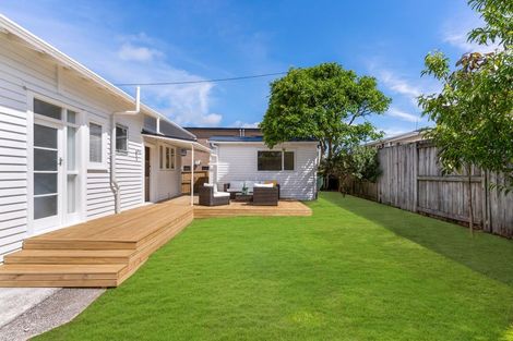 Photo of property in 14 Inkerman Street, Onehunga, Auckland, 1061