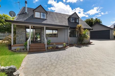 Photo of property in 9 Larch Court, Kelvin Heights, Queenstown, 9300