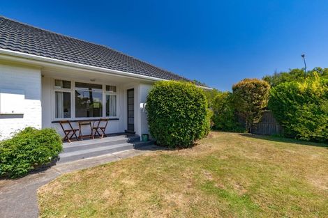 Photo of property in 2/116 Holly Road, St Albans, Christchurch, 8014