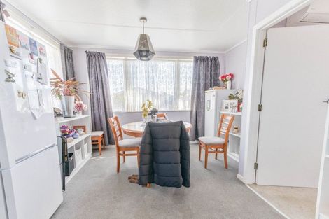 Photo of property in 9 Fergusson Street, Marton, 4710