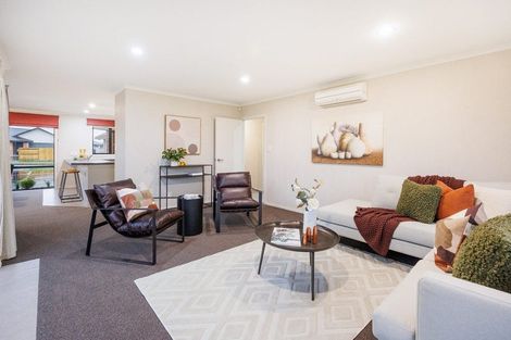 Photo of property in 3 Medallion Court, Kelvin Grove, Palmerston North, 4414