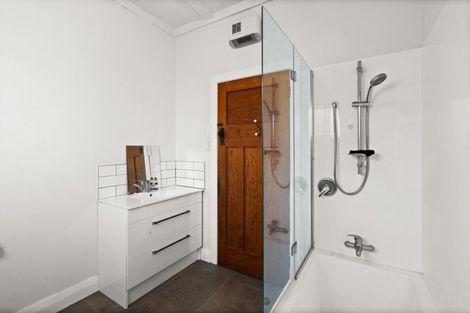 Photo of property in 404 Massey Street, Akina, Hastings, 4122